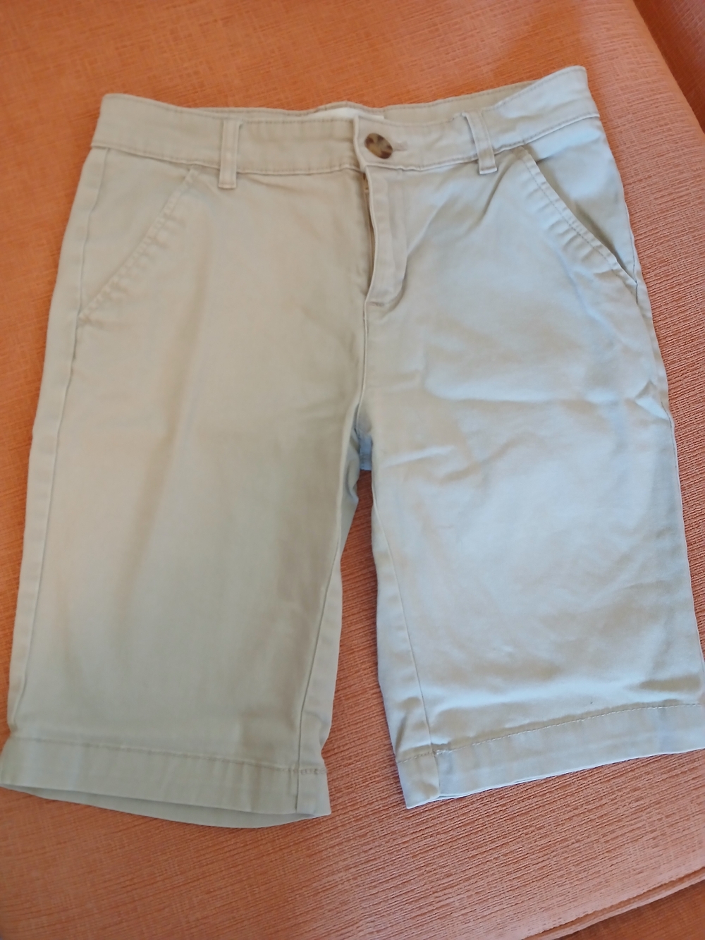 Old Navy Light Cream Chino Shorts